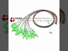 1*32 ODN Splitter optique Splitter PLC à fibre optique avec connecteur SC Tight Buffer PON XGPON