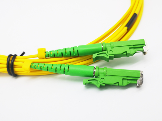 acheter E2000 RPA au câble unimodal optique de canalisation verticale du simplex 1.8mm LSZH de corde de correction de fibre de Sc UPC fabrication en ligne