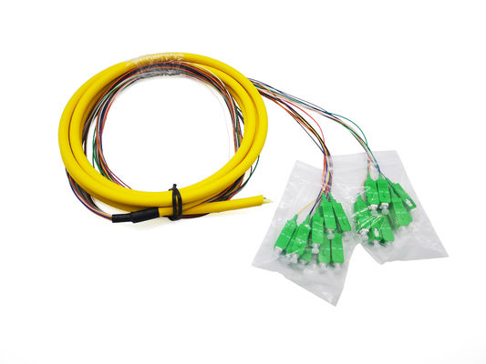 acheter 18 Sc serré optique G657A1 LSZH 0.9mm de tampon de sortance du tresse 3Mts de fibre de couleurs fabrication en ligne