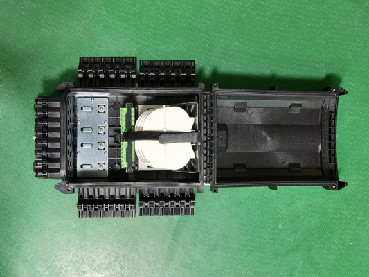 acheter Le bâti imperméable FTTH 96 de Polonais des télécom IP68 creuse la fermeture optique pp d'épissure de diviseur de fibre fabrication en ligne